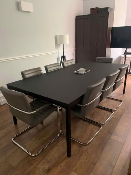 Photo of free Meeting Room table (Victoria SW1W) #2