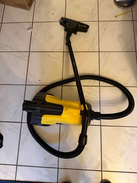 Photo of free Plug in vacuum (Town of Poughkeepsie) #1