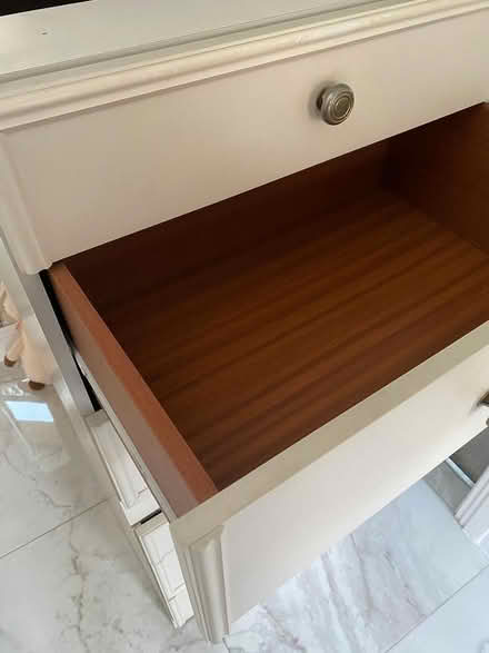 Photo of free White dressing table (Esher KT10) #1