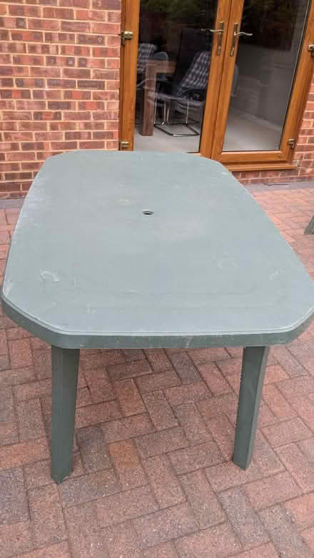 Photo of free Patio set (Leybourne) #4