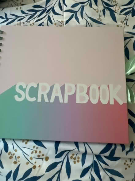 Photo of free New scrapbook (Battersea SW11) #1