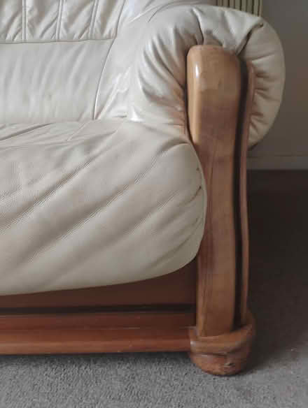 Photo of free 2 Seater Sofa Leather (Nottingham NG2) #3