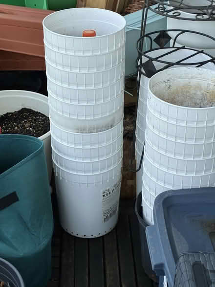 Photo of free White plant pots (Harbourfront) #1