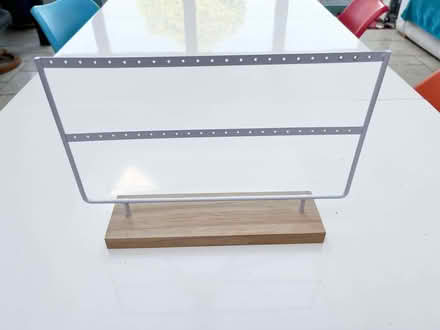 Photo of free Earring stand (Cambridge GL2) #1