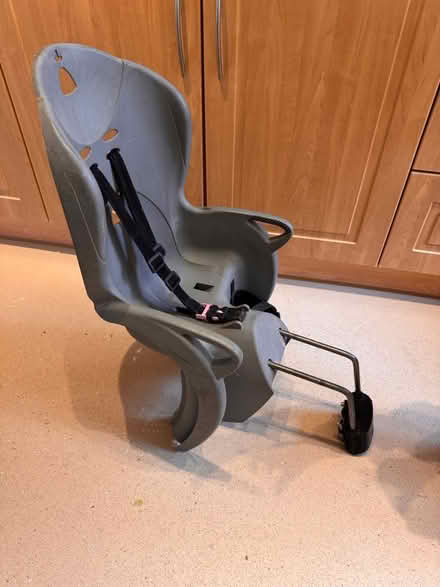 Photo of free Children’s bike seat (G84) #2