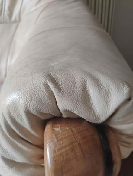 Photo of free 2 Seater Sofa Leather (Nottingham NG2) #2