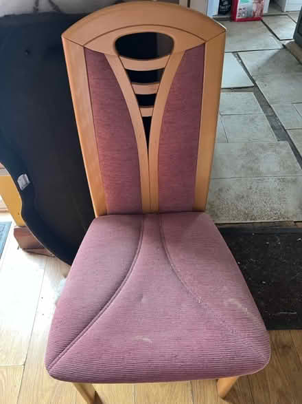 Photo of free Round table and three chairs (Ct12 6dp) #2