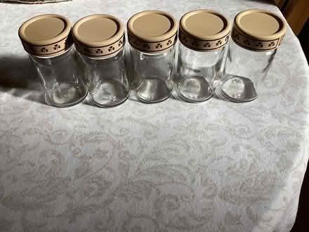 Photo of free 5 Spice Jars (Bearwood BH11) #1