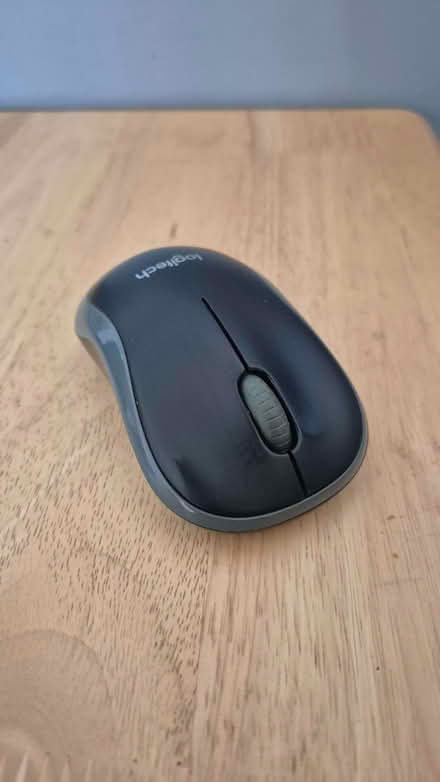 Photo of free Working Logitech Bluetooth Wireless Mouse (Ardleigh Green RM11) #2