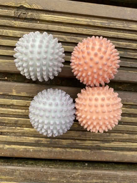 Photo of free 4 dryer balls (Cogges OX28) #1