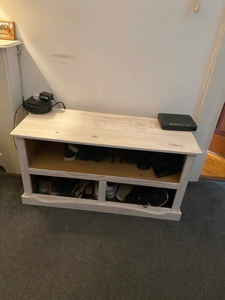 Photo of free White/Cream Bench (Glasgow Woodlands G3) #1