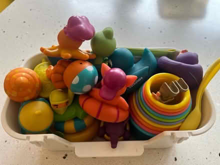 Photo of free Set of bath toys (Glasgow G44 Cathcart) #1