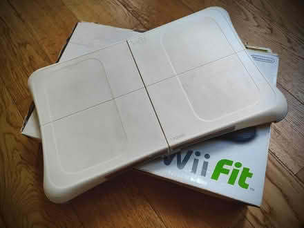 Photo of free Nintendo Wii Balance Board (White City, W12) #1
