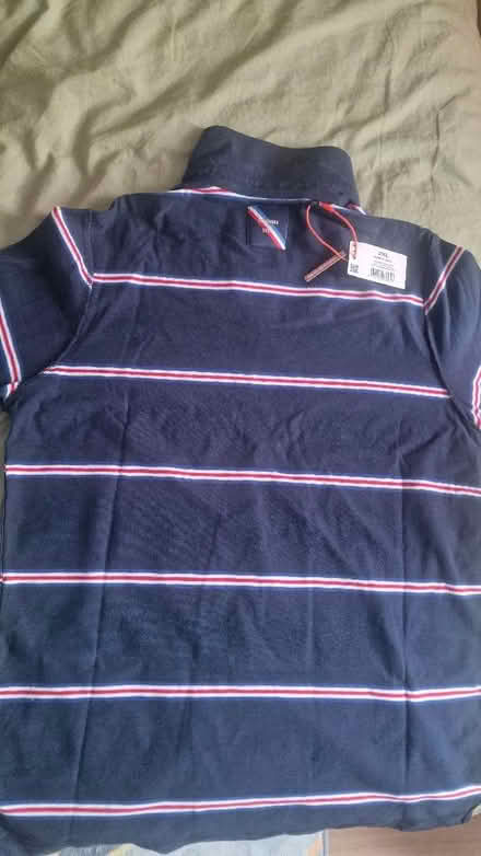 Photo of free Superdry Polo shirt, XXL, navy blue (South Reading RG1) #2