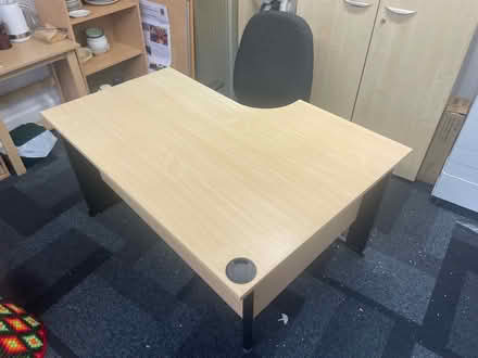 Photo of free Office Desk (Temple Street OX4) #1