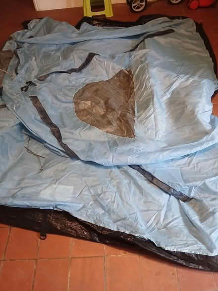Photo of free Tent, igloo style (Little Ashley BA15) #1