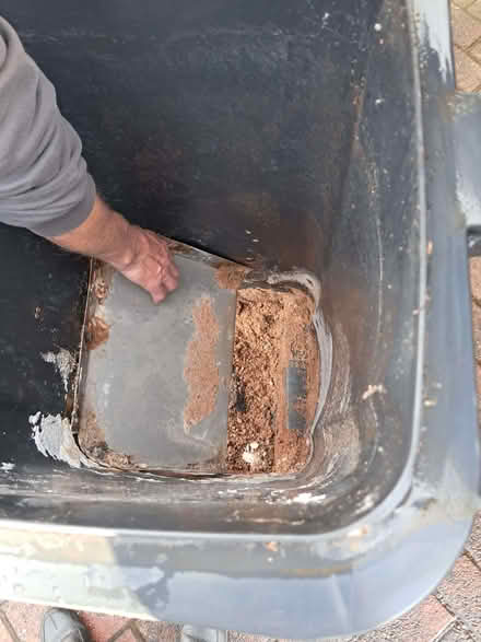 Photo of free Wheelie Bin with chute (Kimberley NG16) #3