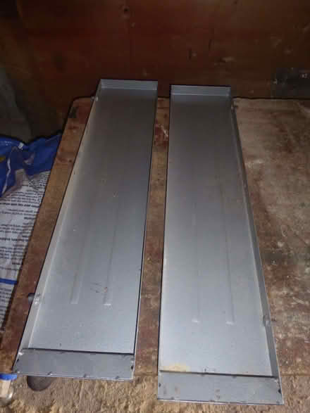 Photo of free Saw table (Dean Court OX2) #3