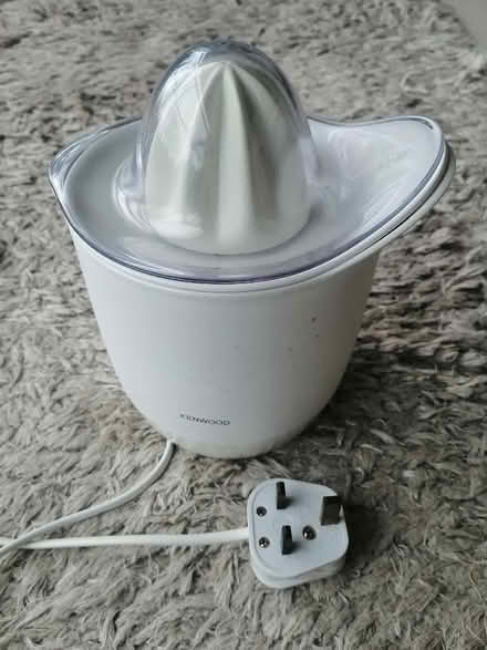 Photo of free small kenwood juicer (Raby CH63) #1
