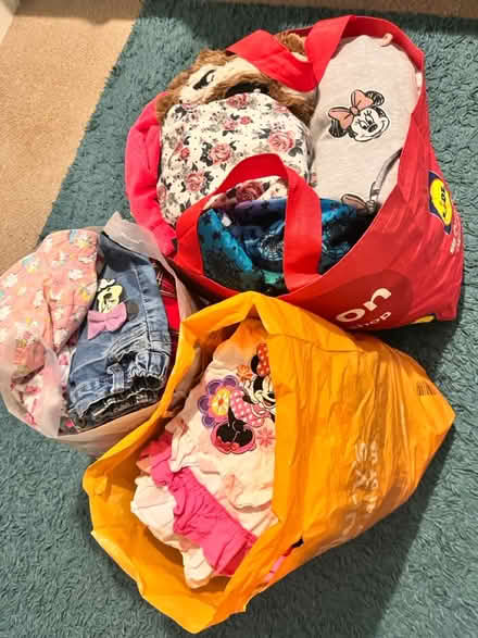 Photo of free Girls clothes age 2-3 yrs old (Chislehurst) #2