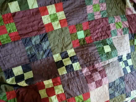 Photo of free Queen Size quilt (North Oakland) #1