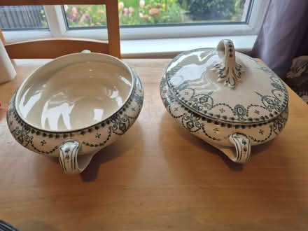 Photo of free 2 serving dishes (Bathgate EH54) #1
