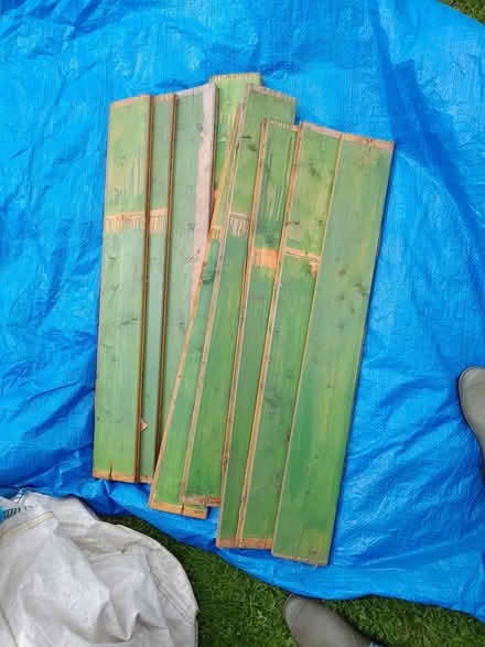 Photo of free 22 identical wall-siding planks (Tolworth KT5) #3