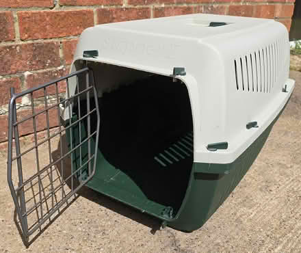 Photo of free Cat carrier (South View, Basingstoke RG21) #2