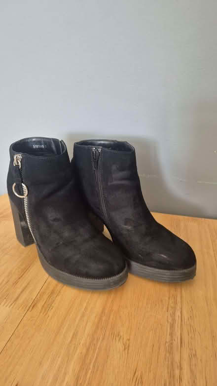 Photo of free Black Heels. Size 4 (Ardleigh Green RM11) #1