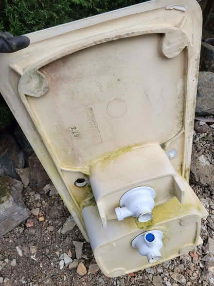 Photo of free Sink (Burgess Hill RH15) #2