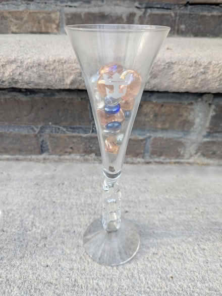 Photo of free Year 2000 Flute & Colored Glass (Dumont) #2