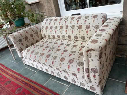 Photo of free Two-seater sofa/ day bed (Murrayfield EH12) #4