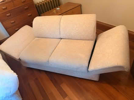 Photo of free Two seater day bed (Murrayfield EH12) #2