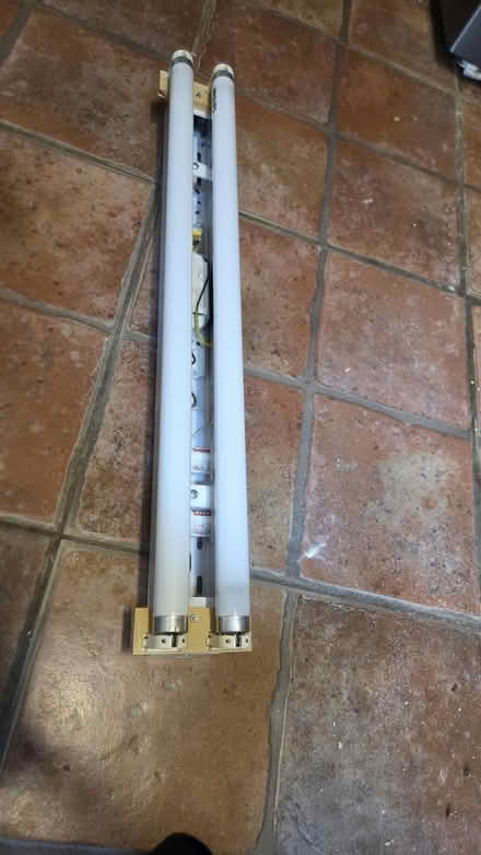 Photo of free Strip light fitting and bulbs (BS15) #3