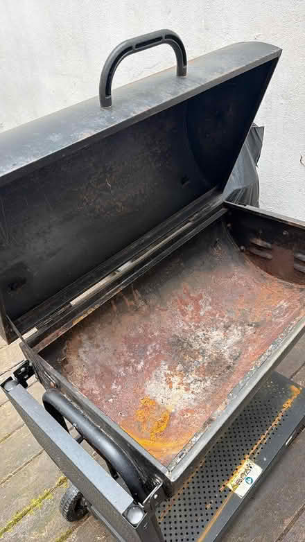 Photo of free BBQ (great portland street W1W) #3