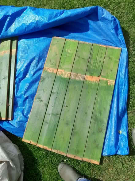 Photo of free 22 identical wall-siding planks (Tolworth KT5) #1