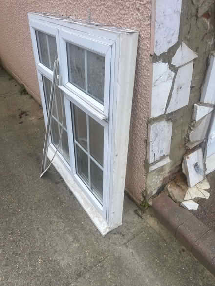 Photo of free Upvc aluminium is window (RM5) #3