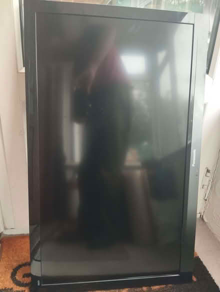 Photo of free Panasonic 37 inch LCD TV TX-L37E30B (Shepperton TW17) #1