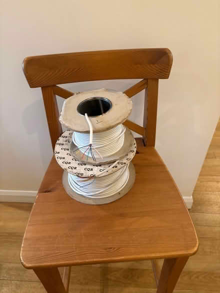 Photo of free cable (Thames Ditton KT7) #1