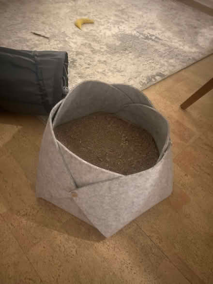 Photo of free Small cat scratching bed (Park street st albans AL2) #2