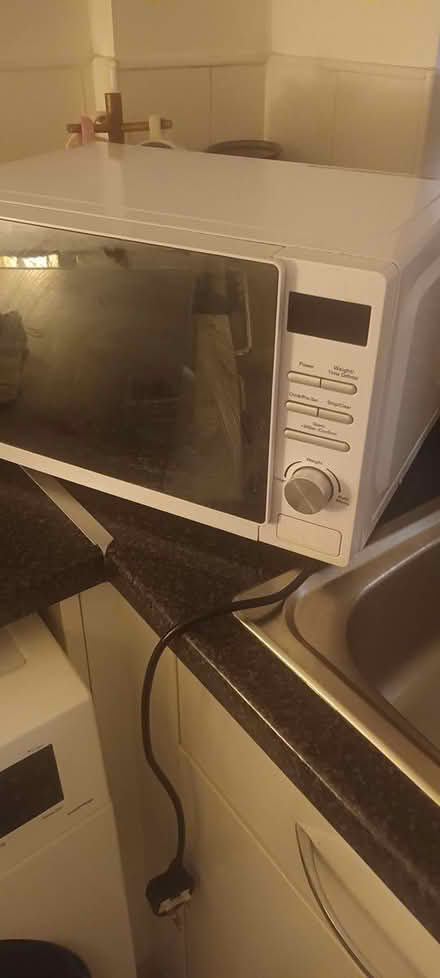 Photo of free White microwave (Bulwell) #4