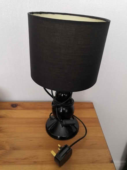 Photo of free Pair of matching side table lamps (Near Rivermead Avenue PO) #1