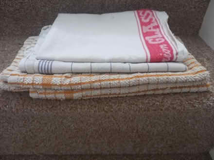 Photo of free 5 Tea Towels (New Malden KT3) #1