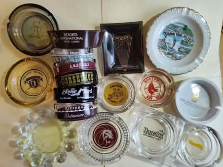 Photo of free 28 Vintage Ashtrays - casino & more (Saugus) #1
