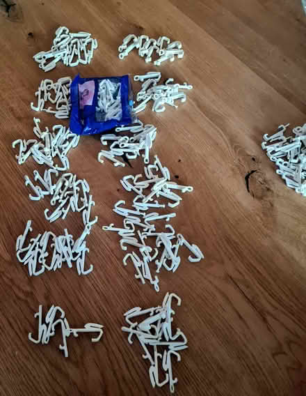 Photo of free Curtain gliders - large curved 130+ (PO19) #3