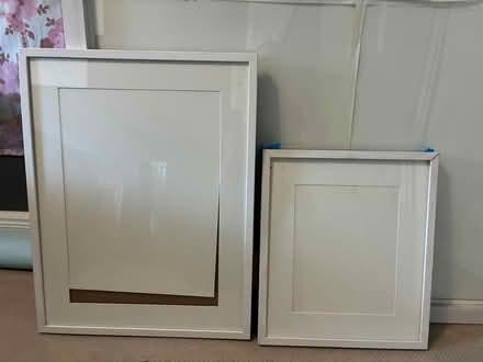Photo of free 5 White Picture Frames (EH3) #4