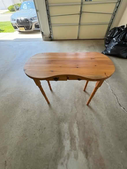 Photo of free furniture and artwork (Jackson township, Nj 08527) #4
