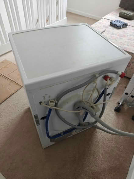 Photo of free Hotpoint Washing Machine (Oxford OX2) #2