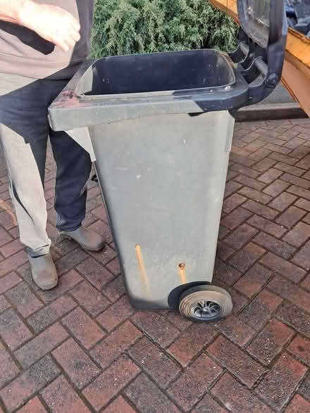 Photo of free Wheelie Bin with chute (Kimberley NG16) #4