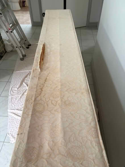 Photo of free Single bed frame (Cheam SM2) #4